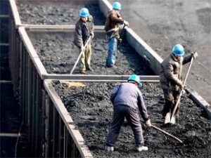 rush-for-coal-import-leads-to-congestion-at-paradip-port